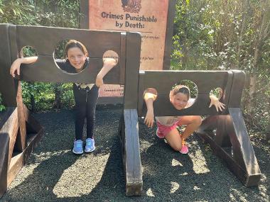 Two children "locked" in stocks